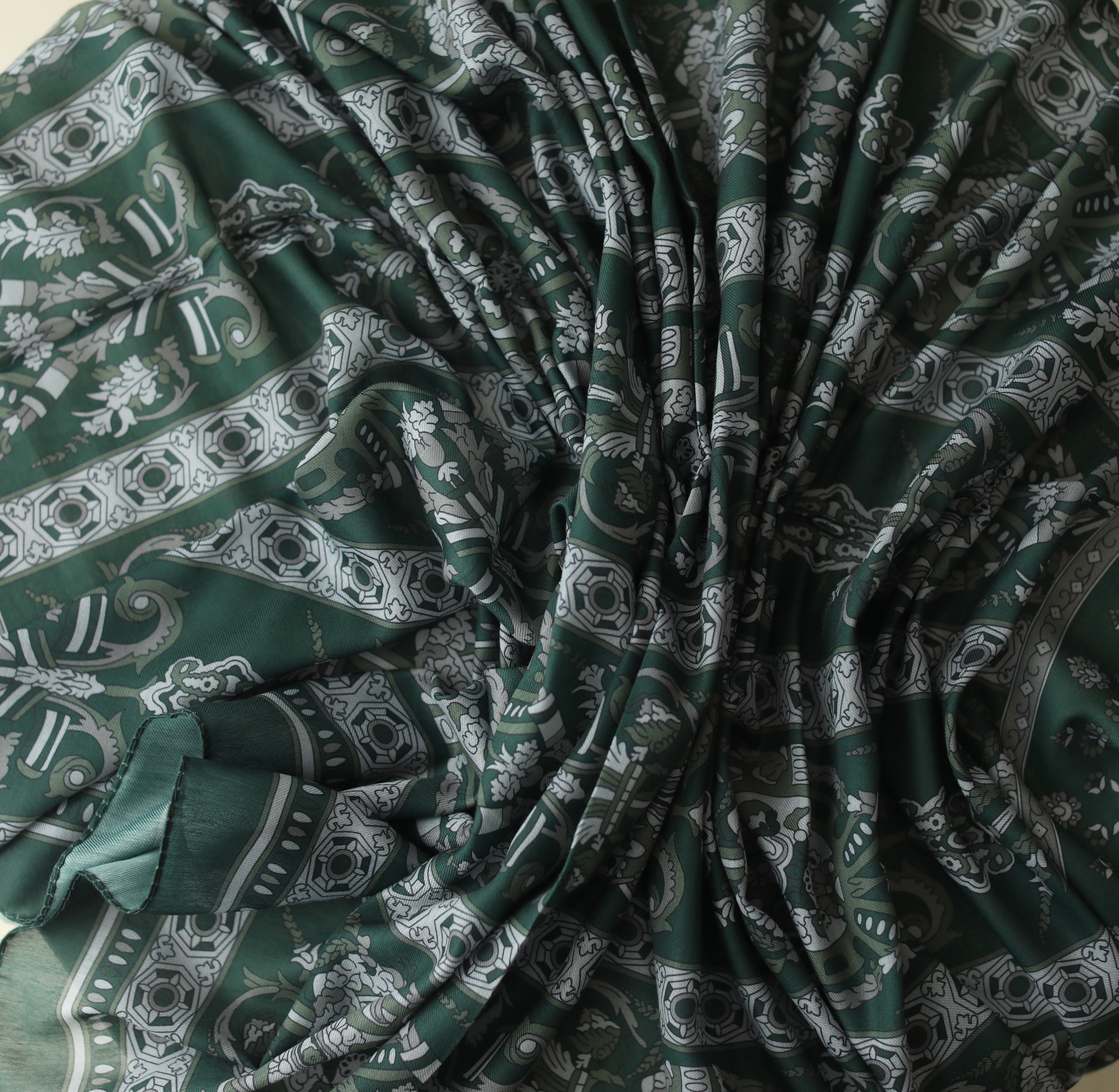 Hijab Ajrak
